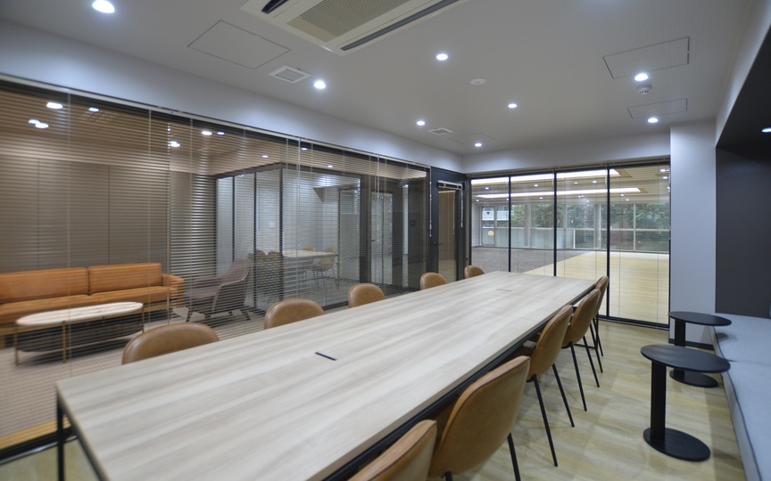 東日本橋駅徒歩1分！会議室・テレカンブース各2室付き、1フロア1テナントのフルセットアップオフィスの写真10