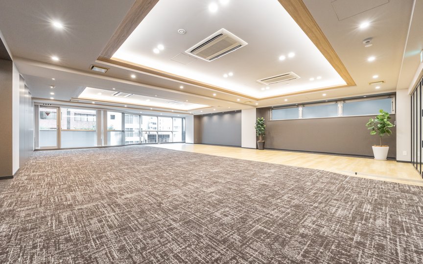 東日本橋駅徒歩1分！会議室・テレカンブース各2室付き、1フロア1テナントのフルセットアップオフィス