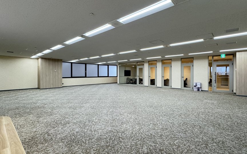 【即日入居可】本郷三丁目駅徒歩2分！6名・8名・12名掛けの会議室3室を備えたセットアップオフィスの写真3